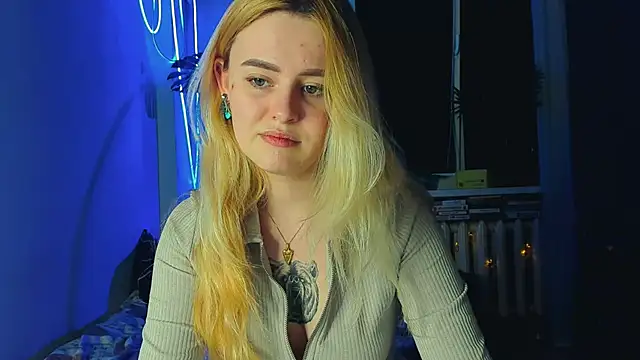 Alexa Pirs online show from 03.09.25