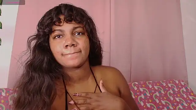 Snapshot of Daphnewalker__ chatting on 05.15.26 Daphnewalker online show from 05.15.26