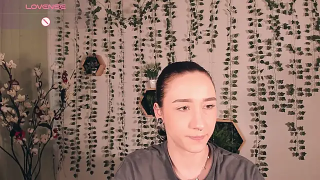 Snapshot of Smoke_of_soul_ chatting on 03.20.25 Smoke of soul  online show from 03.20.25