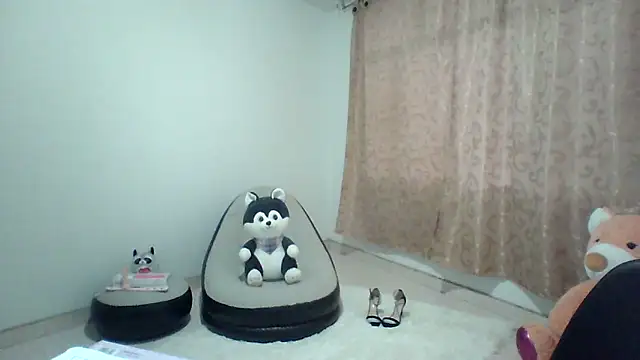 Snapshot of Hanna_latinaa chatting on 03.14.25 Hanna latinaa online show from 03.14.25