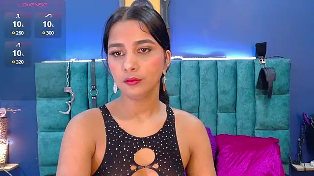 Snapshot of MariamLaraa chatting on 03.13.25 MariamLaraa online show from 03.13.25