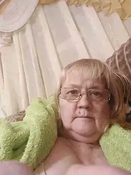 Snapshot of Violet5364 chatting on 02.17.26 Violet5364 online show from 02.17.26