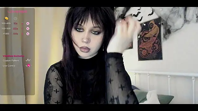 Snapshot of marynixoxo chatting on 11.06.25 marynixoxo online show from 11.06.25