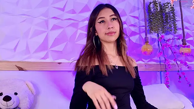 Sopphiaa Payton online show from 11.24.25