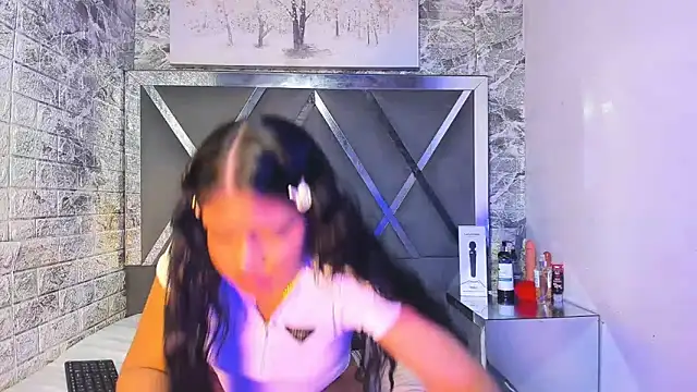 Snapshot of EvansDarling chatting on 02.25.26 EvansDarling online show from 02.25.26