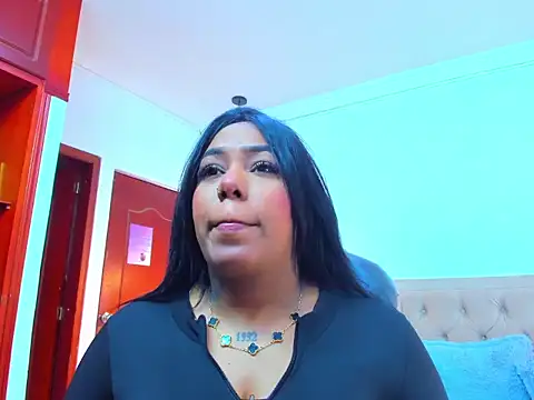 Snapshot of emma_purple_ chatting on 09.30.25 emma purple online show from 09.30.25