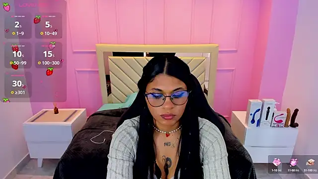 LINDSAY MARIN2 online show from 03.12.25