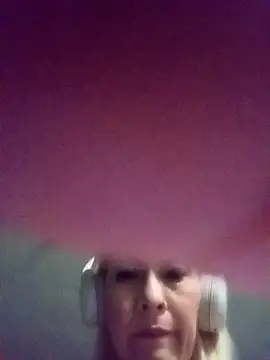 CandieGilson   online show from 04.09.26