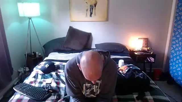 TommyDoggg online show from 03.28.26