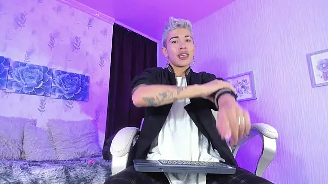 Ianwayne online show from 02.21.25