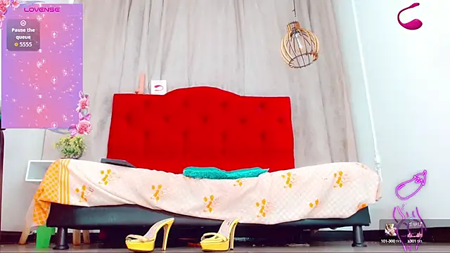 katha Crawford online show from 10.09.25