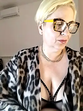 Snapshot of Pumabionda chatting on 03.06.26 Pumabionda online show from 03.06.26