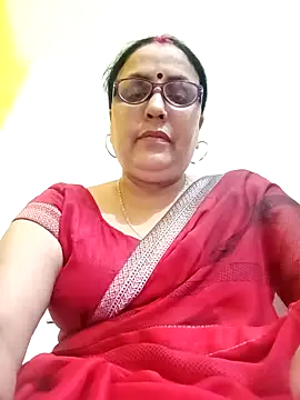 Kiyara8 online show from 10.18.25