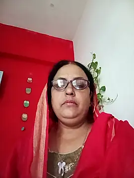 Kiyara8 online show from 10.20.25