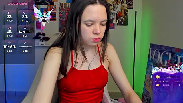 Snapshot of Chio_Mio chatting on 03.22.25 Chio Mio online show from 03.22.25