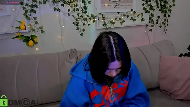 Chio Mio online show from 09.18.25