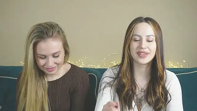 girlstirp online show from 03.01.25