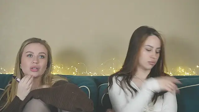 girlstirp online show from 03.01.25