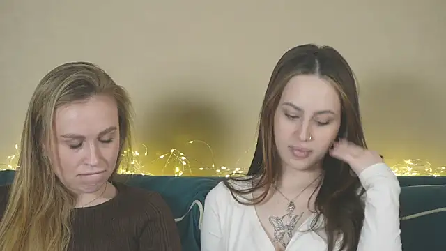 girlstirp online show from 03.01.25
