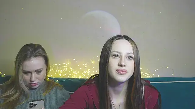 girlstirp online show from 03.10.25