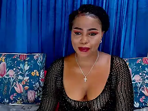 Snapshot of Sadehx chatting on 03.02.25 Sadehx online show from 03.02.25