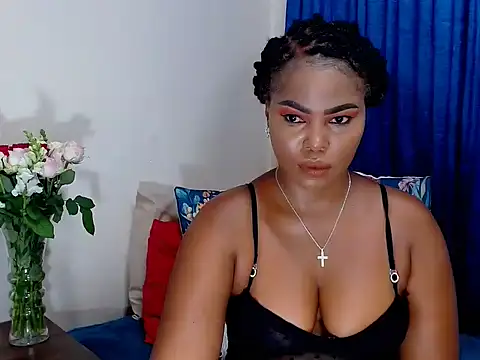 Snapshot of Sadehx chatting on 03.07.25 Sadehx online show from 03.07.25