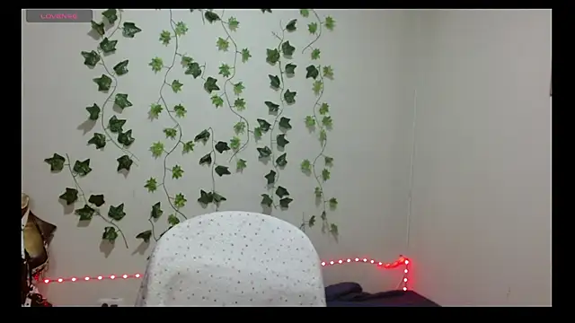 SamanthaGreen- online show from 09.27.25