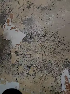 urrubybaby online show from 03.15.25