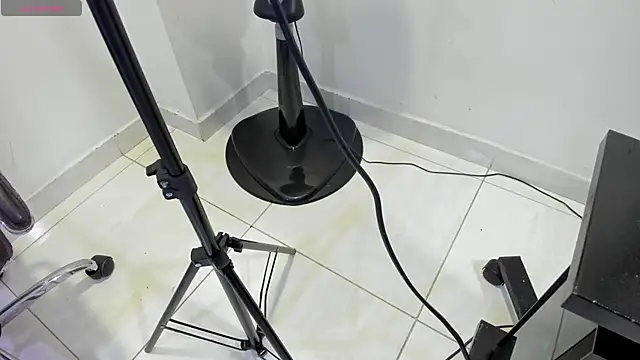 EmiliaRose  online show from 10.10.25