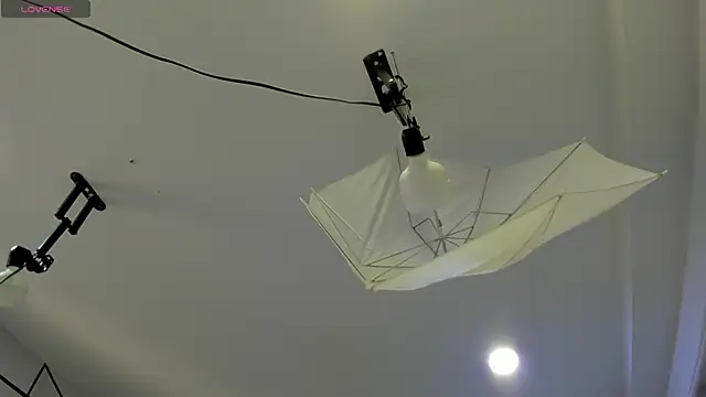 EmiliaRose  online show from 11.04.25