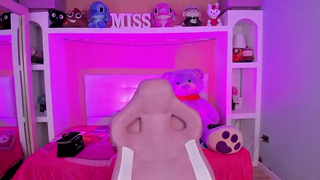 miss   megan online show from 06.30.26