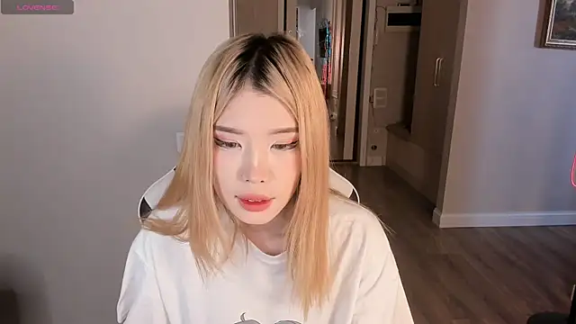 Pakk Minni online show from 03.11.25