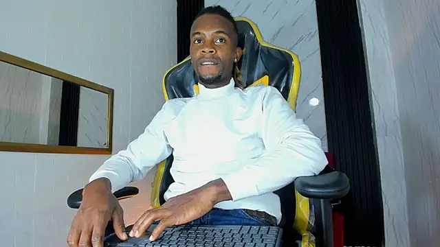 LooganX online show from 02.24.25