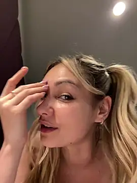 skyemorgan01 online show from 01.11.26