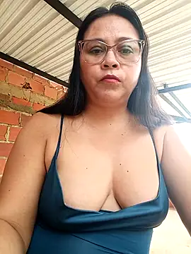 promiscuous-indecent-momm online show from 02.23.26