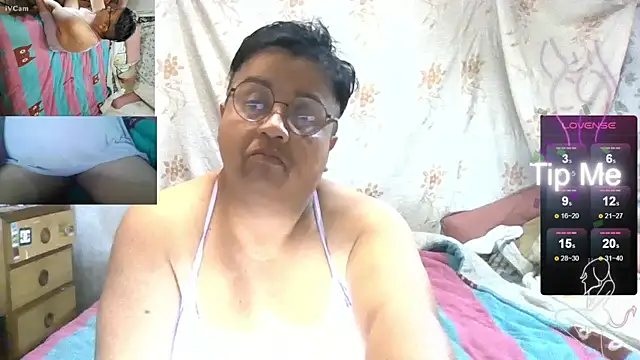 erinadarling79 online show from 09.18.25