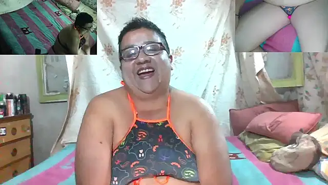 erinadarling79 online show from 10.31.25