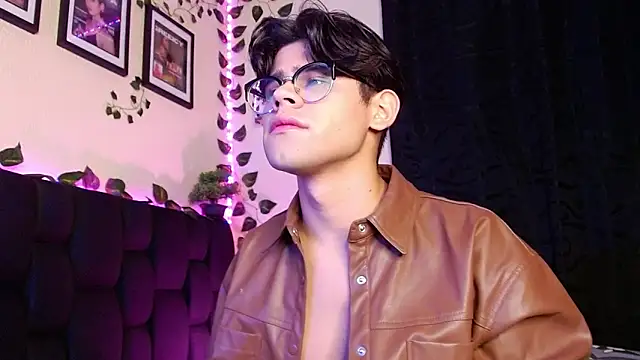 isaac-saenz online show from 02.19.25