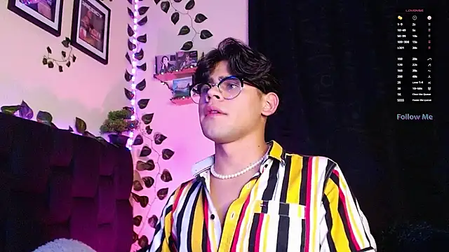isaac-saenz online show from 03.09.25