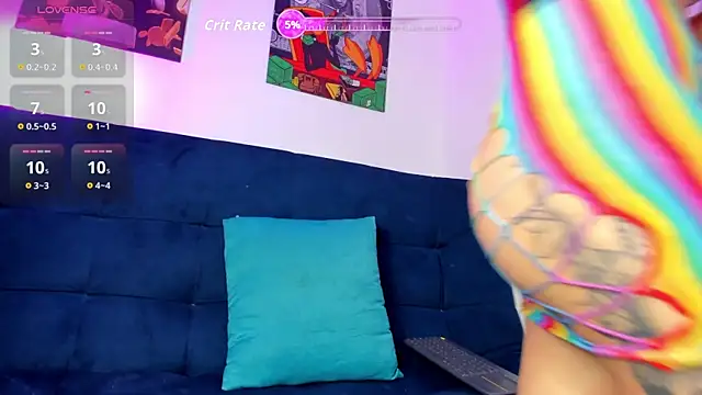 nia spence1 online show from 09.18.25