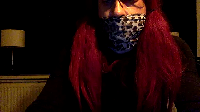 Bleueyez007 online show from 11.30.25