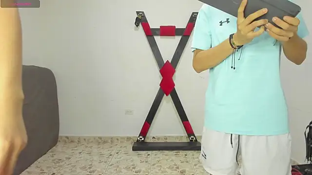 Snapshot of Isak_Millan chatting on 10.07.25 Isak Millan online show from 10.07.25