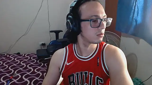 cholitohermoso online show from 02.15.25