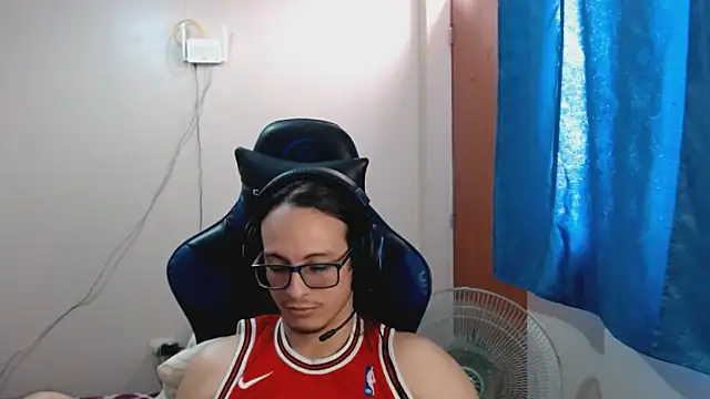 cholitohermoso online show from 02.19.25