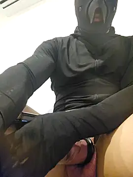 mosterxxx11 online show from 02.14.25