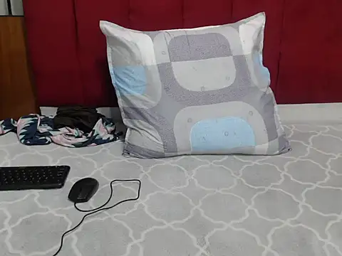 ComeHaveaTask online show from 02.17.25