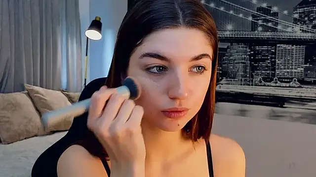 CassieCaprice online show from 02.15.25