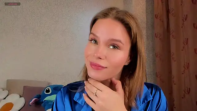 TaiteBayles online show from 11.20.25