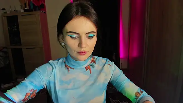 Eva blaze online show from 03.06.25