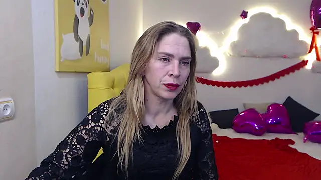 Snapshot of TessaDaybreak chatting on 03.04.25 TessaDaybreak online show from 03.04.25